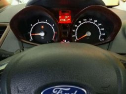 Ford Fiesta S 2013 harga murah 5