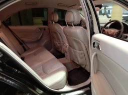 Jual mobil Mercedes-Benz C-Class C200 2001 bekas 6