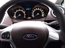 Jual Ford Fiesta Trend 2013 harga murah 1