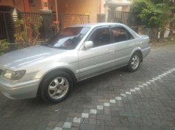 Toyota Soluna 2000 dijual dengan harga termurah 2