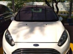 Jual Ford Fiesta Trend 2013 harga murah 7