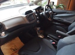 Jual mobil Honda Jazz RS 2010 bekas di Jawa Barat  4