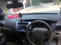 Jual cepat Nissan Grand Livina XV 2009 bekas, Jawa Barat 5