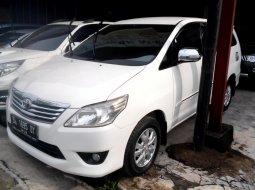Jual mobil Toyota Kijang Innova 2.5 G 2012 bekas, Sumatera Utara 3