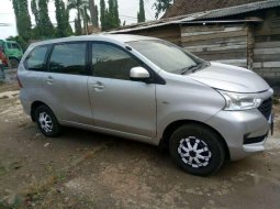 Toyota Avanza 2015 dijual dengan harga termurah 3