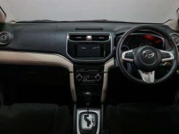 Jual model bekas murah Daihatsu Terios R 2018 3