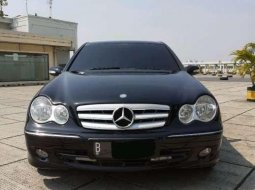 Mobil bekas Mercedes-Benz C-Class C 240 dijual 8