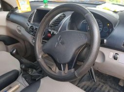 Jual mobil bekas murah Mitsubishi Triton 2008 di Jawa Tengah 5