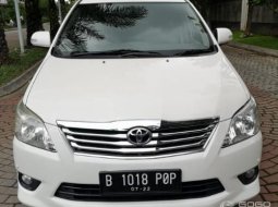 Jual mobil Toyota Kijang Innova V 2012 harga terjangkau di DI Yogyakarta 1