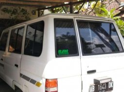 DIY Yogyakarta, Toyota Kijang 1989 kondisi terawat 1