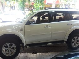 Jual cepat Mitsubishi Pajero Sport Dakar 2.5 Dakar Limited 2013 di Jawa Timur 2