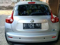 Mobil Nissan Juke 2011 1.5 CVT dijual, Sulawesi Selatan 4