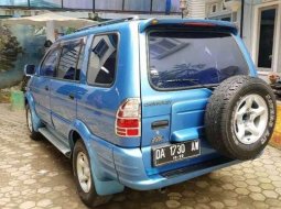 Jual mobil Chevrolet Tavera LT 2002 bekas, Kalimantan Selatan 3