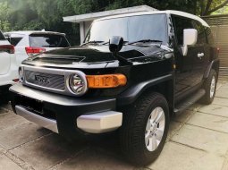 Jual mobil Toyota FJ Cruiser 2012 bekas, Jawa Barat 7