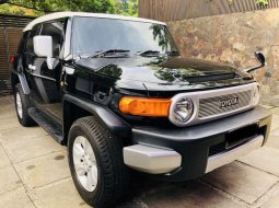 Jual mobil Toyota FJ Cruiser 2012 bekas, Jawa Barat 3