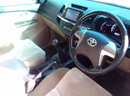 Dijual mobil bekas Toyota Fortuner G 4x4 VNT 2015 ,Sumatra Utara  2