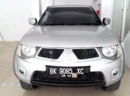 Dijual mobil bekas Mitsubishi L200 Strada GLS 2011, Sumatra Utara  2