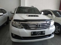 Mobil Toyota Fortuner G TRD 2013 terawat di DIY Yogyakarta 2