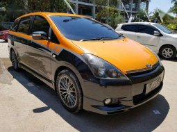 Mobil Toyota Wish 2005 1.8 MPV dijual, Kalimantan Selatan 5