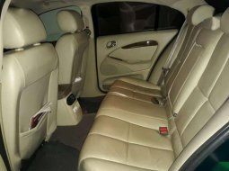 Jual Jaguar XE 2004 harga murah di DKI Jakarta 7