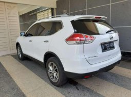 Dijual mobil bekas Nissan X-Trail 2.5, Lampung  4