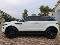 Mobil Land Rover Range Rover Evoque 2012 Dynamic Luxury Si4 terbaik di DKI Jakarta 5