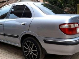 Mobil Nissan Sentra 2004 1.8 dijual, DKI Jakarta 4