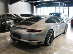 Jual cepat Porsche 911 Carrera T 2018 di DKI Jakarta 3