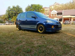 Jawa Barat, jual mobil Daihatsu YRV Deluxe 2002 dengan harga terjangkau 1