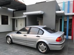 Jual mobil BMW 3 Series 318i 2003 bekas di DIY Yogyakarta  4