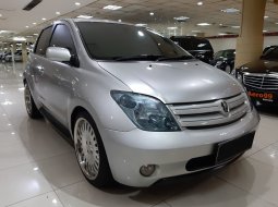 Jual mobil Toyota IST 1.5 Automatic 2004 bekas di DKI Jakarta 1