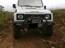 Jual mobil bekas murah Suzuki Jimny 1.0 Manual 1984 di Jawa Timur 1