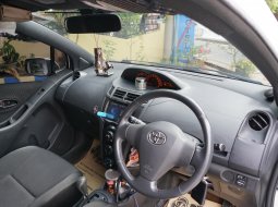 Kalimantan Selatan, dijual cepat mobil Toyota Yaris S 2009 bekas 5