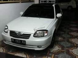 Jual cepat Hyundai Avega 2012 di Sumatra Utara 2