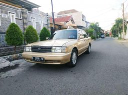 Jual mobil Toyota Crown Super Saloon 1991 bekas, Jawa Timur 2