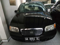 Mobil Hyundai Trajet GLS 2004 dijual, DIY Yogyakarta 1