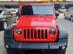 Mobil Jeep Wrangler 2012 Rubicon terbaik di DKI Jakarta 8