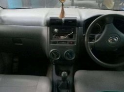 Jual mobil bekas murah Daihatsu Xenia Li 2011 di Sulawesi Selatan 6