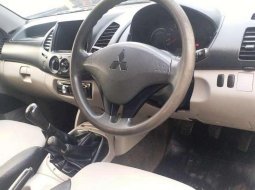 Jual mobil Mitsubishi Triton GLX 4x4 2014 bekas, DKI Jakarta 3