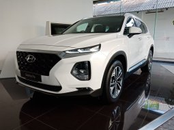 Jual Murah Mobil Hyundai Grand Santa Fe CRDi VGT 2.2 Automatic 2019 di DKI Jakarta 2