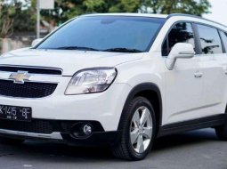 Mobil Chevrolet Orlando 2014 LT dijual, Bali 4