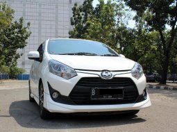 Mobil Toyota Agya TRD Sportivo Automatic 2018 terbaik di DKI Jakarta  3