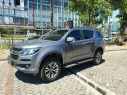 Mobil Chevrolet Trailblazer 2017 LTZ terbaik di Jawa Timur 5