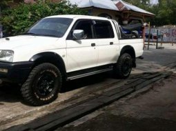 Kalimantan Timur, jual mobil Mitsubishi L200 Strada 2005 dengan harga terjangkau 1