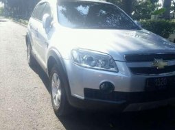 Dijual mobil bekas Chevrolet Captiva 2.4L FWD, Jawa Timur  2