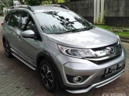 Jual mobil Honda BR-V E 2017 bekas, DI Yogyakarta 2