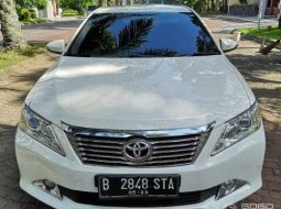 Jual mobil Toyota Camry V 2013 harga murah di DIY Yogyakarta 1