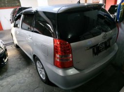 Jual mobil Toyota Wish G 2004 bekas di DIY Yogyakarta  5