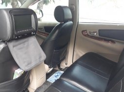 Jual cepat Toyota Kijang Innova 2.5 V 2007 di Aceh 6