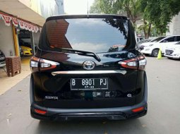 Jual Toyota Sienta Q 2017 harga murah di DKI Jakarta 1